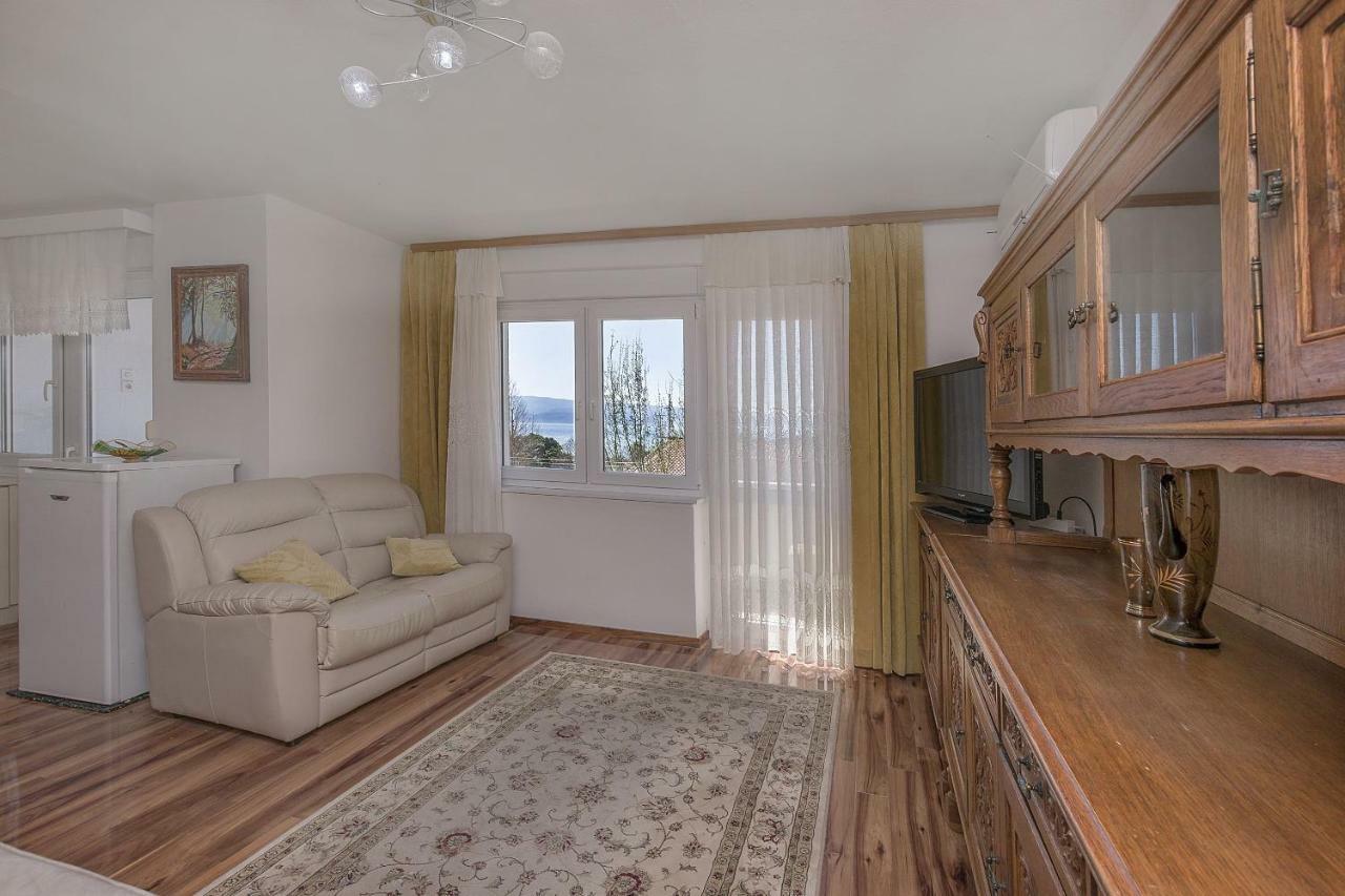 Apartment Nansy Omiš Oda fotoğraf